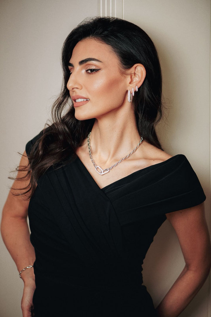Silhouette The Necklace- White Gold Edition