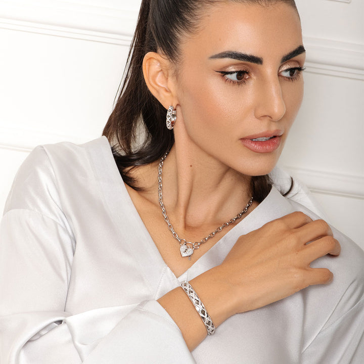 Un-Cuff-Ed white gold edition