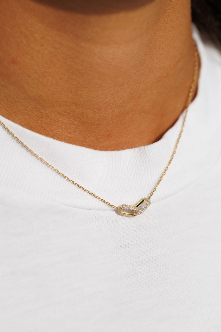The Fabby Silhouette Necklace Double Diamond Edition