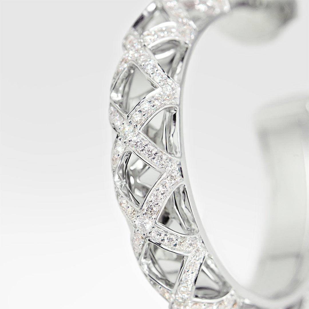 The Hoop Full Diamond Dazzling in White Gold